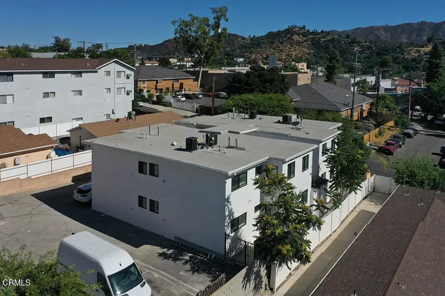 7323 Valmont Street, Tujunga, CA 91042 - #3