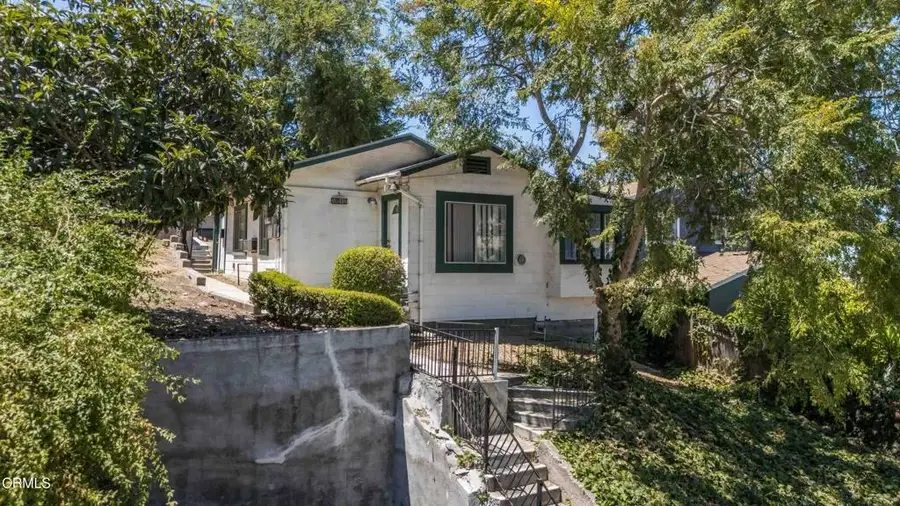 4012 Clayton Avenue West, Los Angeles, CA 90027 - #2