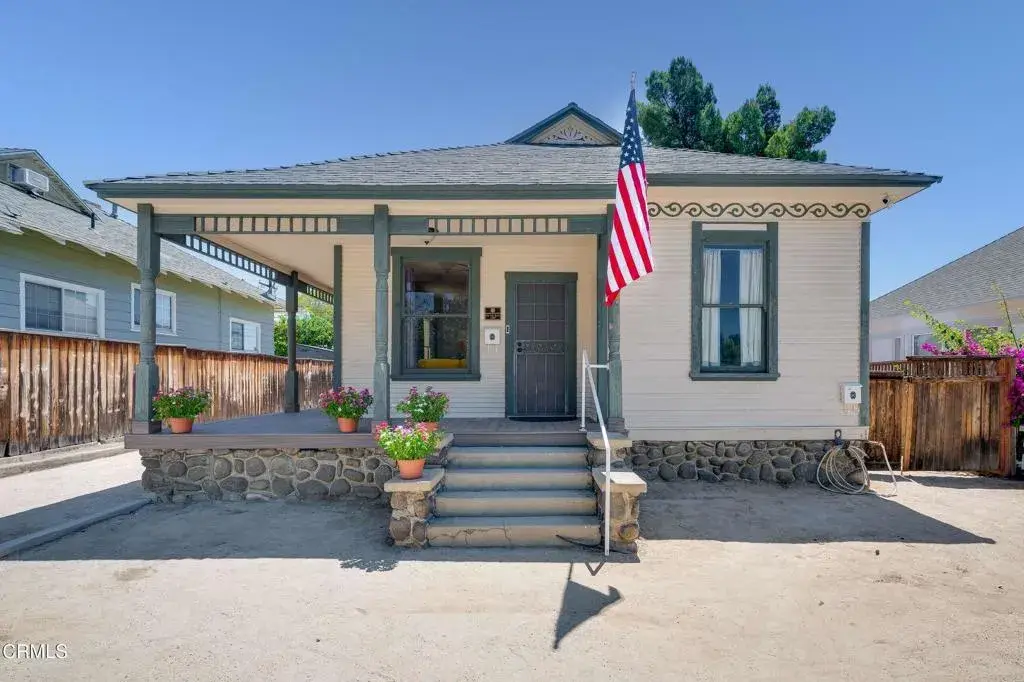 580 N 1st Avenue, Upland, CA 91786 - #1