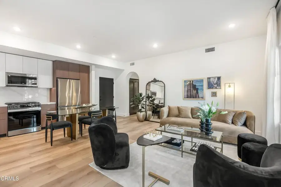 139 S Oak Knoll Avenue #402, Pasadena, CA 91101 - #3