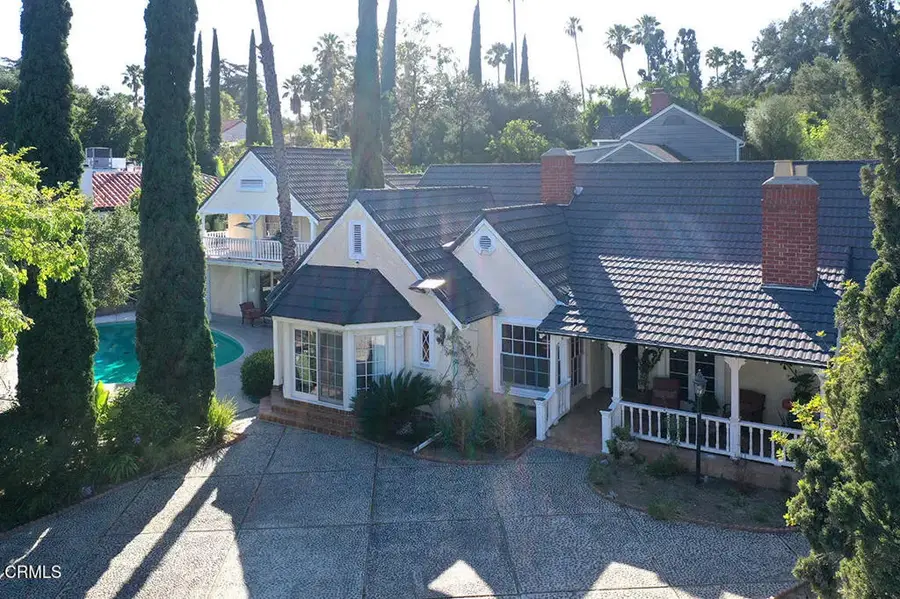 1535 Royal Boulevard, Glendale, CA 91207 - #2
