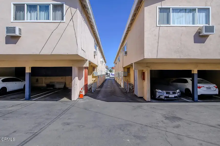 1137 Irving Avenue, Glendale, CA 91201 - #3