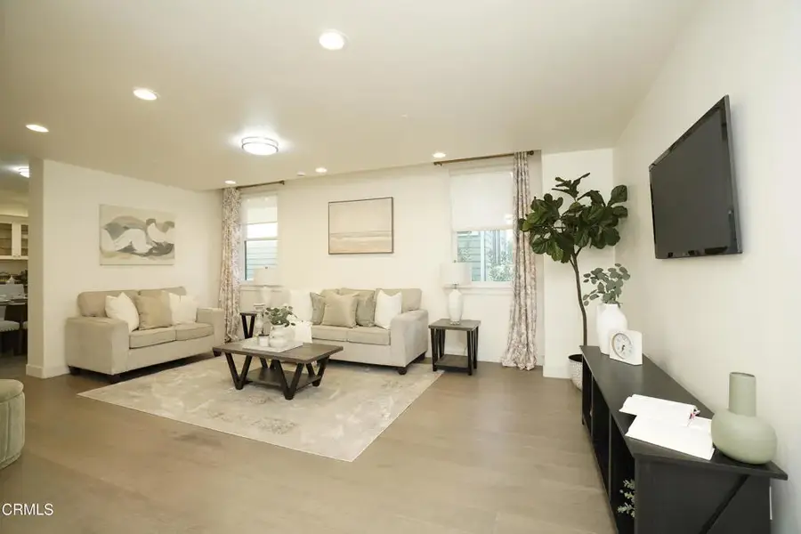 385 S Marengo Avenue #205, Pasadena, CA 91101 - #2