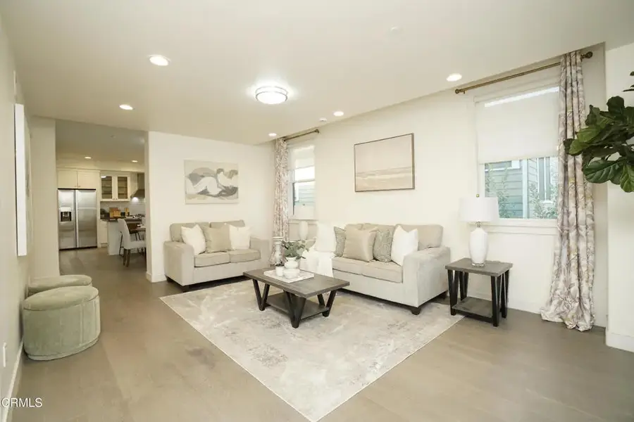 385 S Marengo Avenue #205, Pasadena, CA 91101 - #3