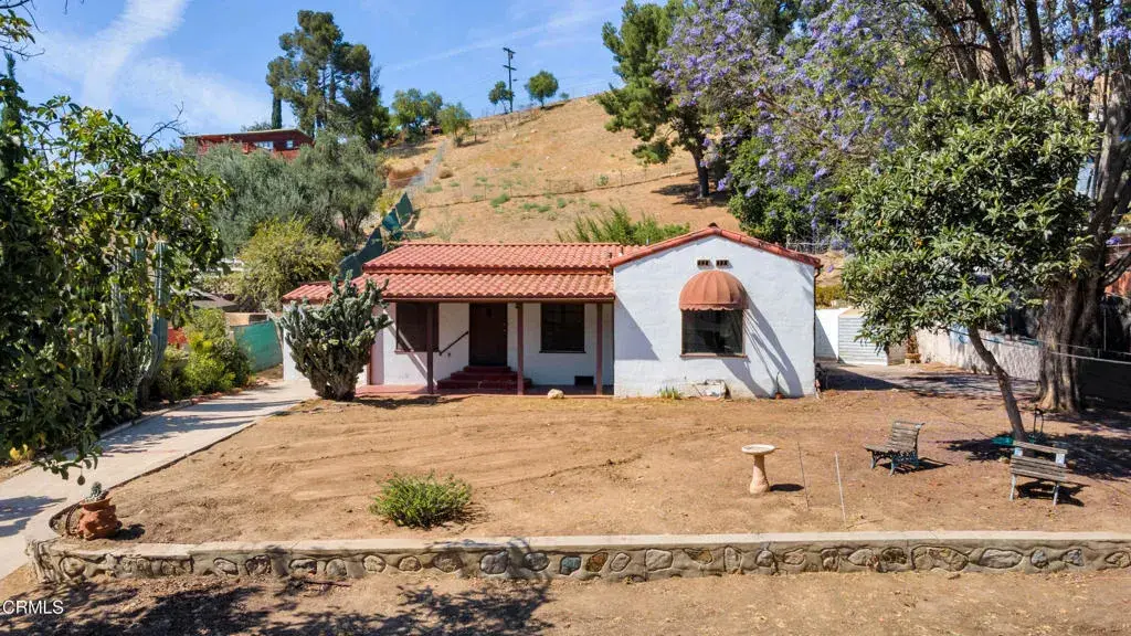 9615 La Canada Way, Sunland, CA 91040 - #1