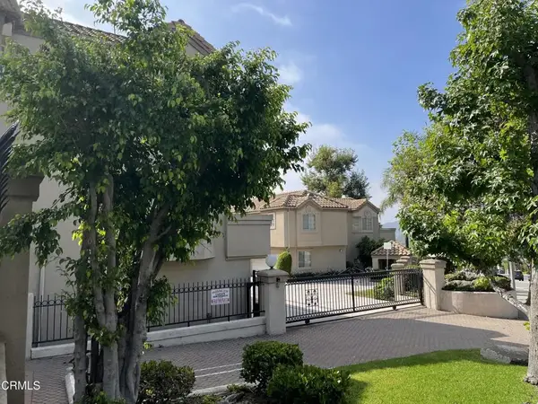 4520 Pennsylvania Avenue #118, La Crescenta, CA 91214