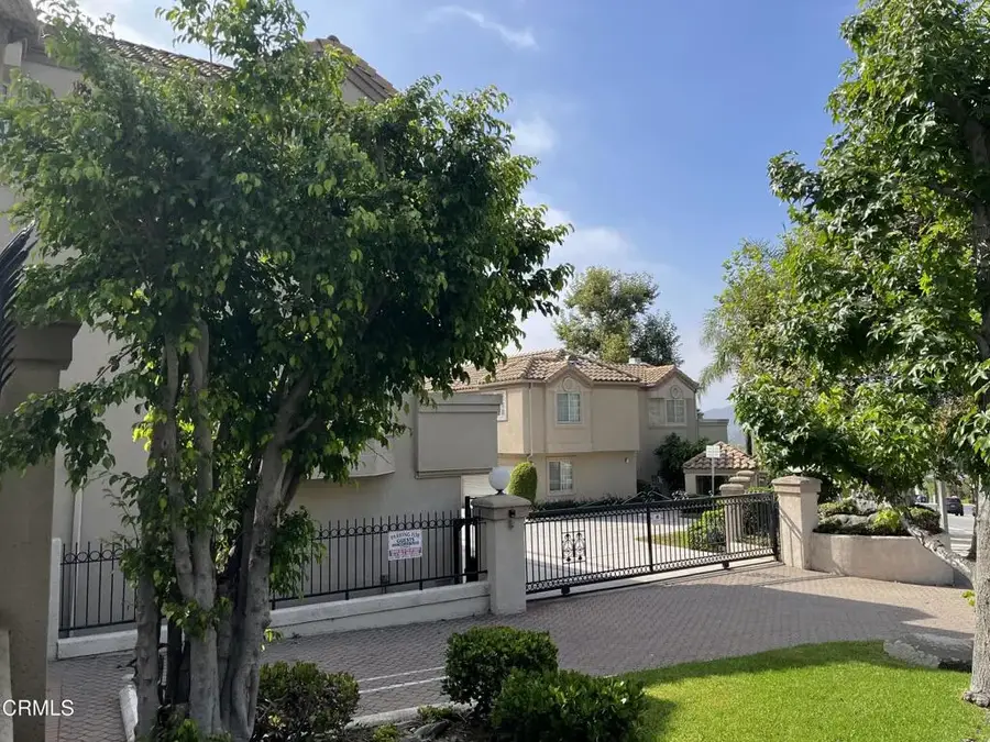 4520 Pennsylvania Avenue #118, La Crescenta, CA 91214 - #2
