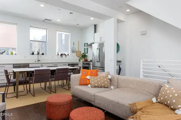 1847 Silent Era Drive, Los Angeles, CA 90026