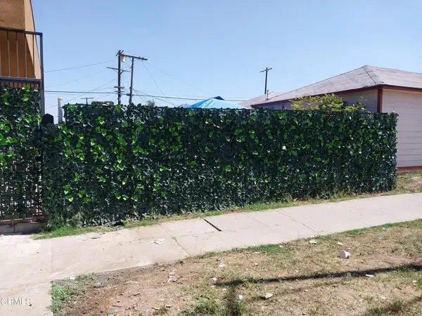 10306 S Vermont, Los Angeles, CA 90044