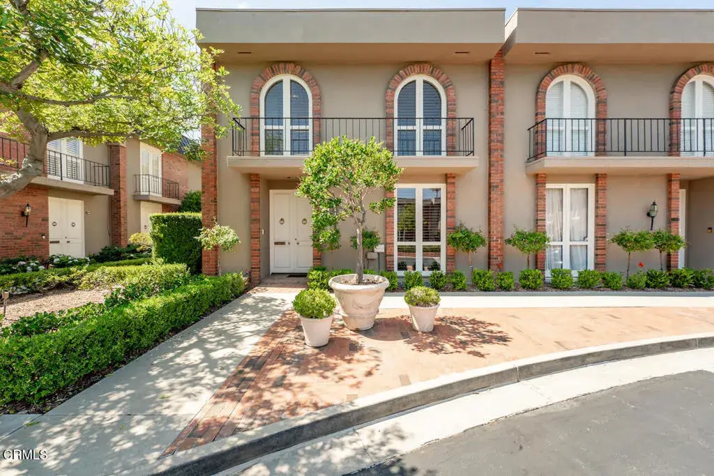 1127 S Orange Grove Boulevard, Pasadena, CA 91105 - #1