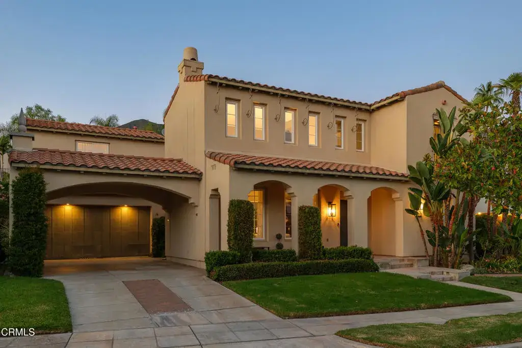 813 W Gabrielino Court, Altadena, CA 91001 - #1