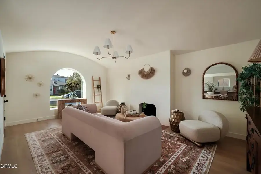 3044 Hillcrest Drive, Los Angeles, CA 90016 - #2