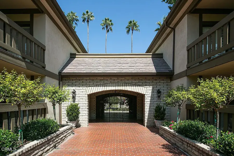 288 Palmetto Drive, Pasadena, CA 91105 - #2