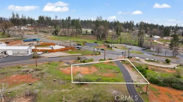 1042 Central Park, Paradise, CA 95969 - #2