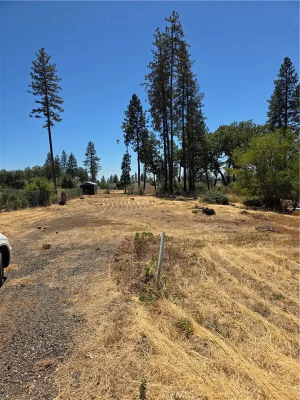 5786 Thoreau, Paradise, CA 95969
