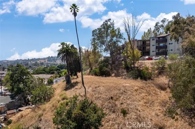 300 S Avenue 58, Highland Park, CA 90042 - Image #3