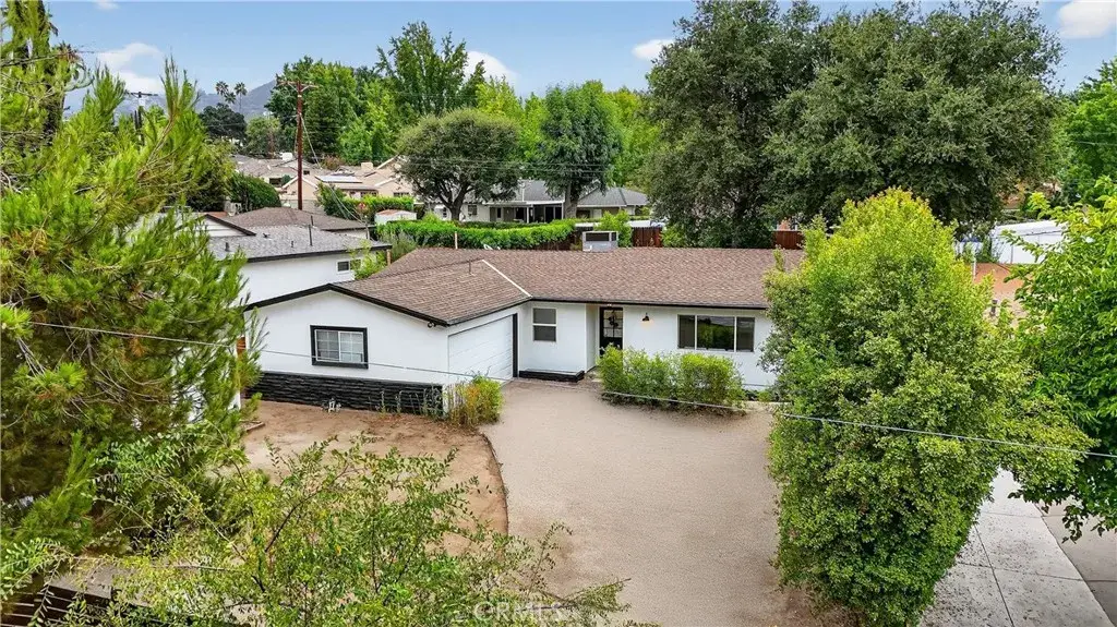 9534 Tujunga Cyn Boulevard, Tujunga, CA 91042 - Image #1