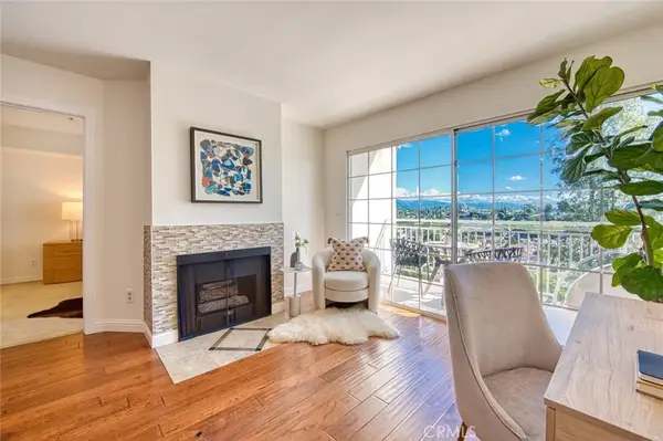 4755 Templeton Street #2117, Los Angeles, CA 90032