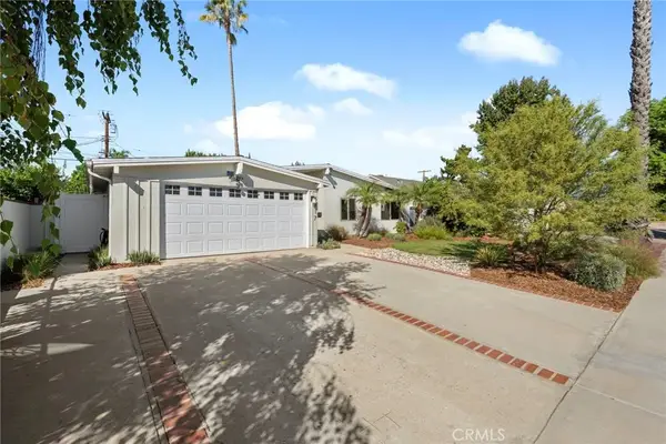 6417 Graves, Lake Balboa, CA 91406