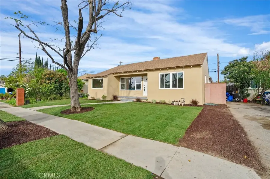 18725 Covello, Reseda, CA 91335 - Image #3
