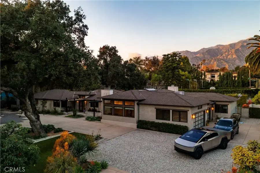 865 W Foothill, Arcadia, CA 91006 - #2