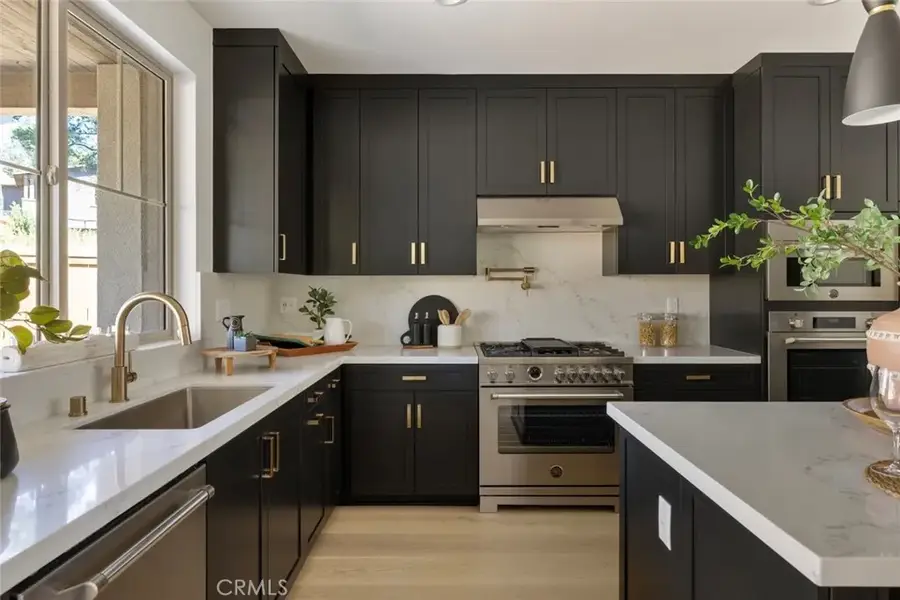 193 E Palm Street, Altadena, CA 91001 - #3