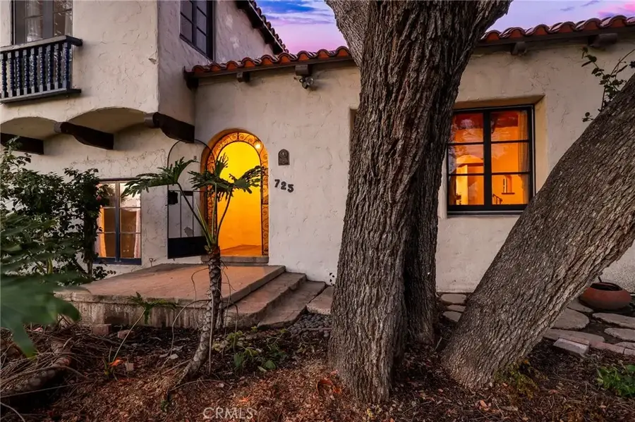 725 W Hillcrest Boulevard, Monrovia, CA 91016 - #3