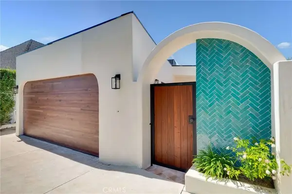 4171 Holly Knoll Drive, Los Angeles, CA 90027