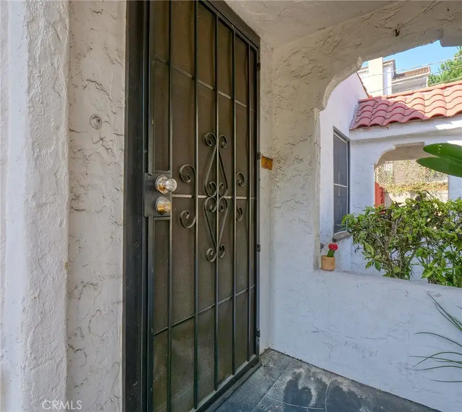 2258 Duane, Los Angeles, CA 90039 - #3