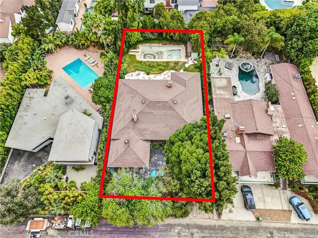 11500 Thurston, Los Angeles, CA 90049 - #1