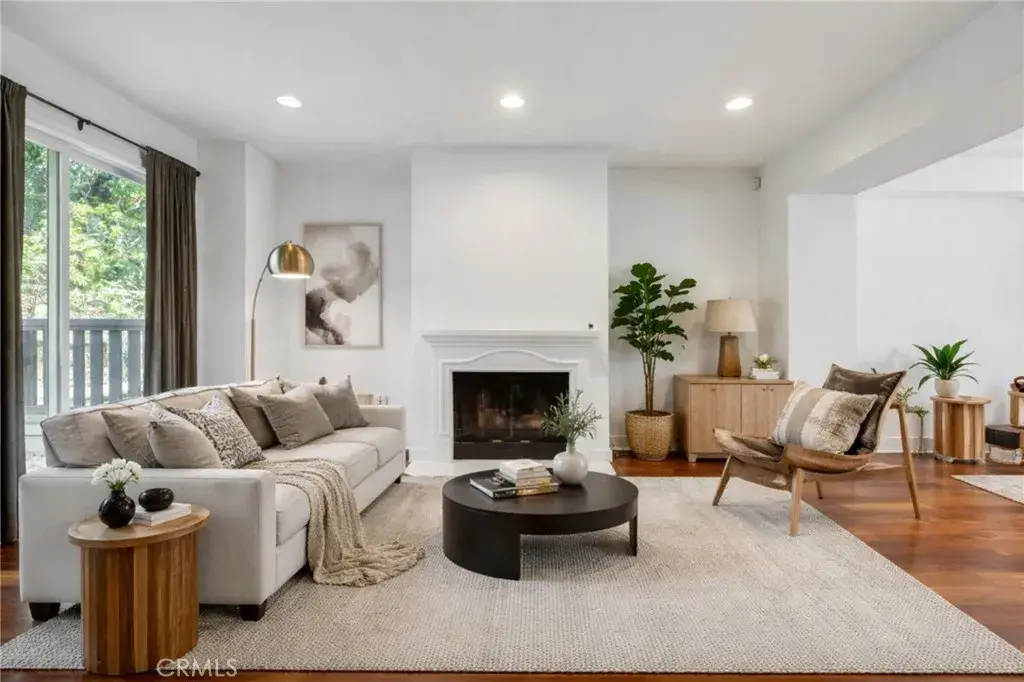 6300 Honolulu #205, La Crescenta, CA 91214 - #1