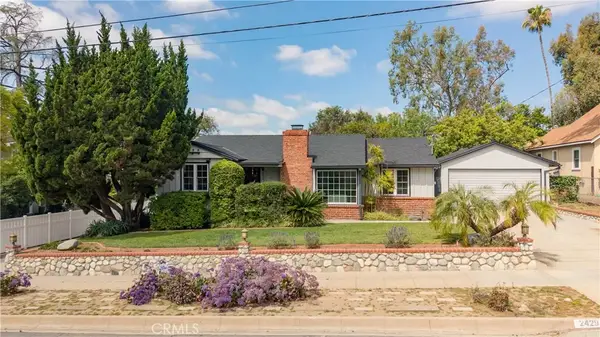 2429 Ganesha Avenue, Altadena, CA 91001