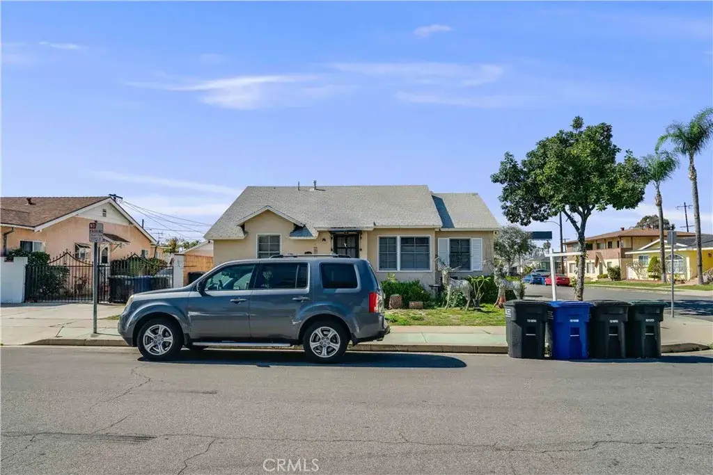 231 Blackshear Avenue, Los Angeles, CA 90022 - #1