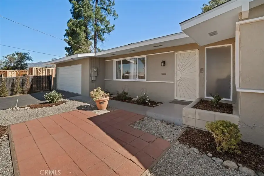 3526 Loma View, Altadena, CA 91001 - #3