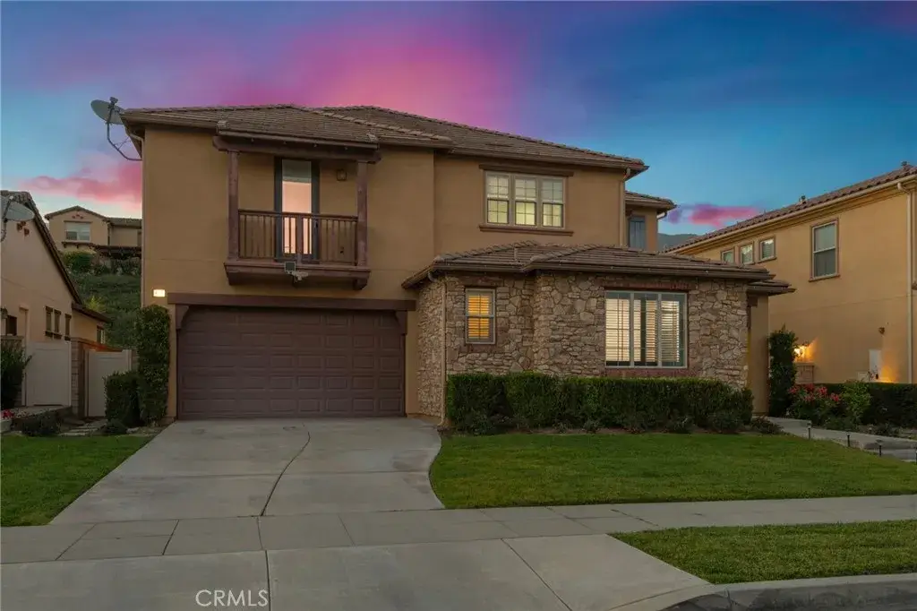 885 E Manresa, Azusa, CA 91702 - #1