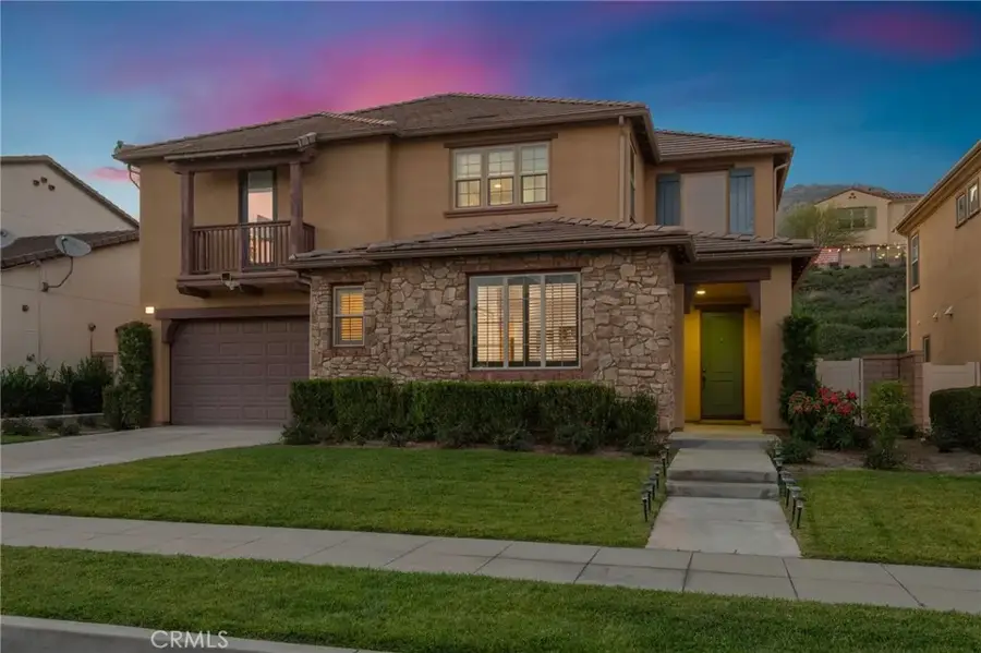 885 E Manresa, Azusa, CA 91702 - #2