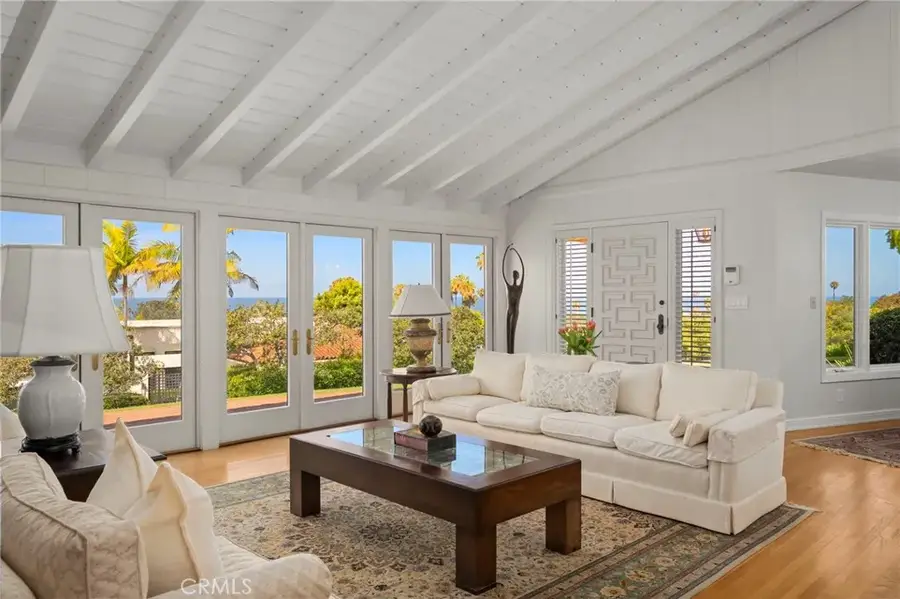 8361 Calle Del Cielo, La Jolla, CA 92037 - #3