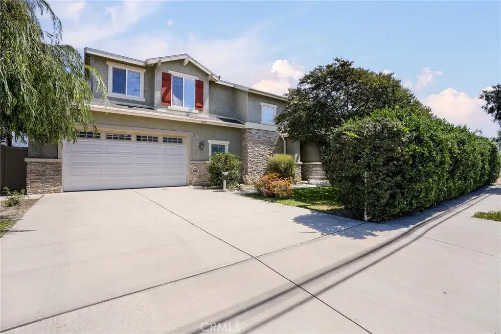 903 W Gladstone Street, Azusa, CA 91702 - #1