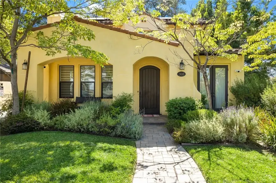 308 N Oak Avenue, Pasadena, CA 91107 - #2