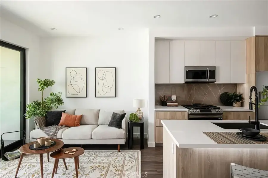 118 Astronaut Ellison S Onizuka Street #207, Los Angeles, CA 90012 - #2