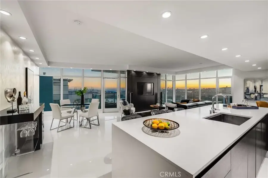 400 W Ocean, Long Beach, CA 90802 - #3
