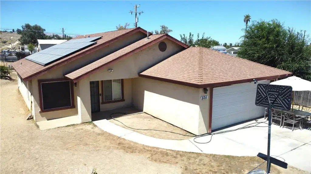 505 Lierly Avenue, Taft, CA 93268 - Image #1