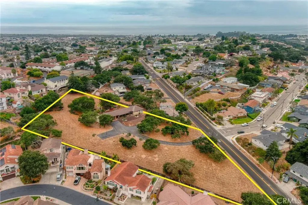 910 N 12th Street, Grover Beach, CA 93433 - Image #1