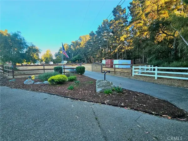 1372 E Clark Avenue, Santa Maria, CA 93455