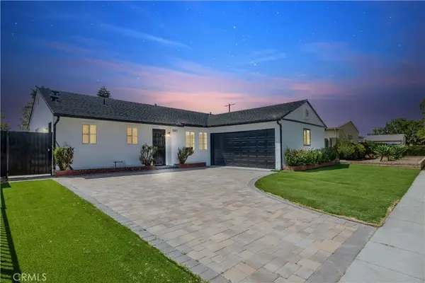 7927 Zelzah, Reseda, CA 91335