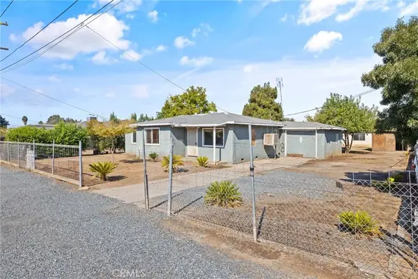 1692 N Beverly, Porterville, CA 93257