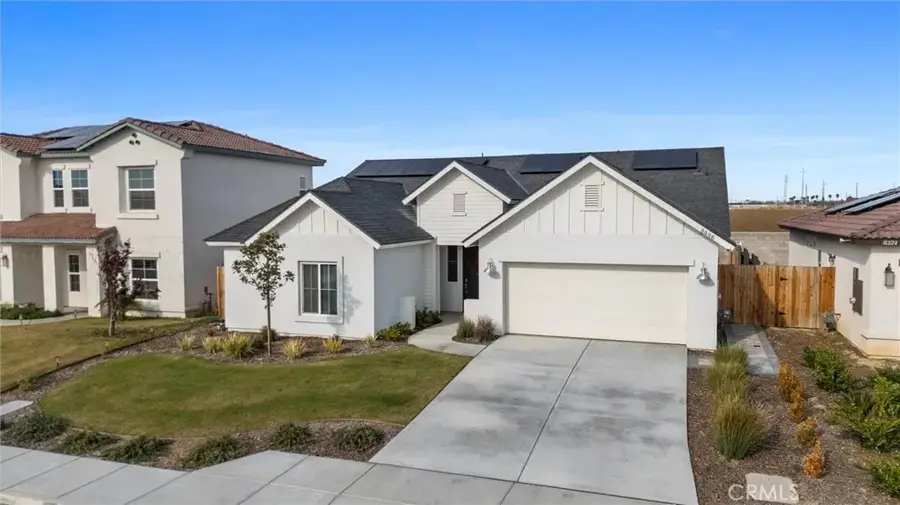 8406 Avon, Bakersfield, CA 93314 - #2