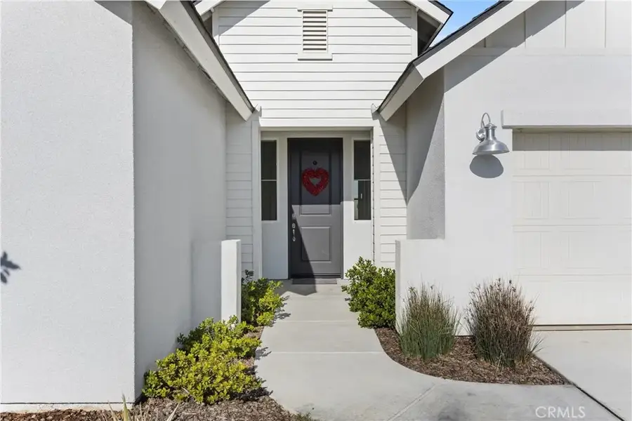 8406 Avon, Bakersfield, CA 93314 - #3