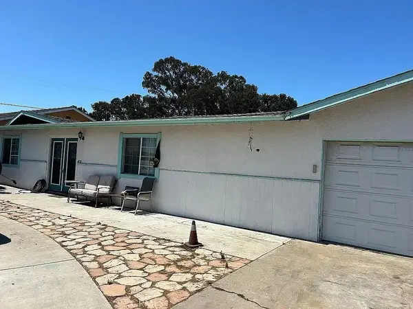 766 S 6th St, Grover Beach, CA 93433