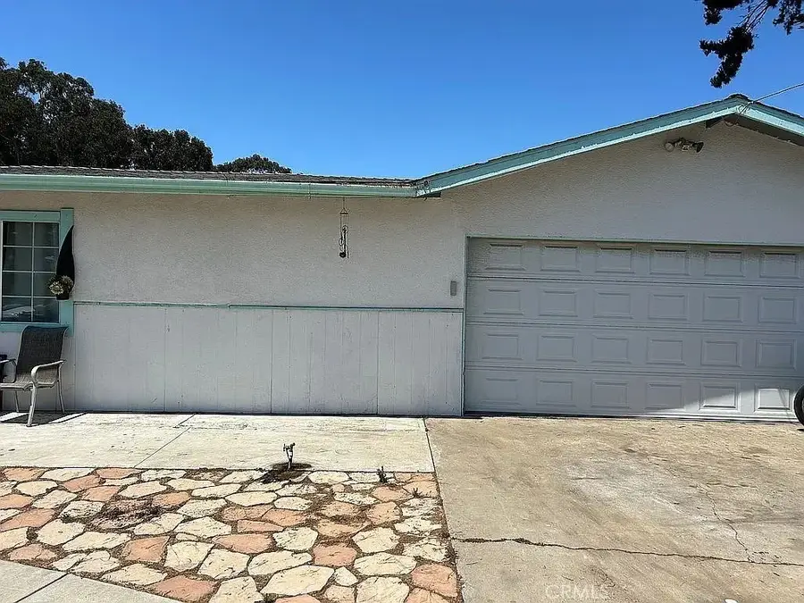 766 S 6th St, Grover Beach, CA 93433 - Image #2